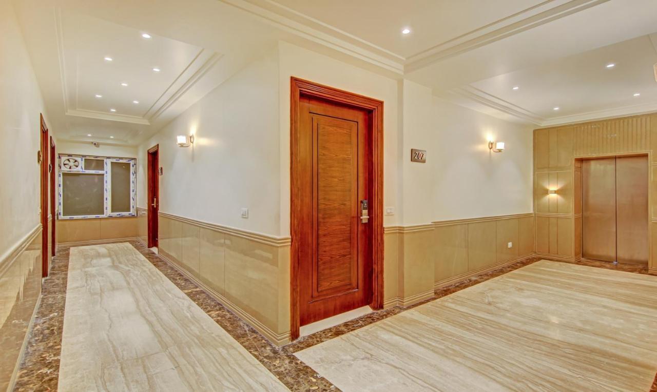 Treebo Premium Relax Inn Patel Nagar New Delhi Exterior photo