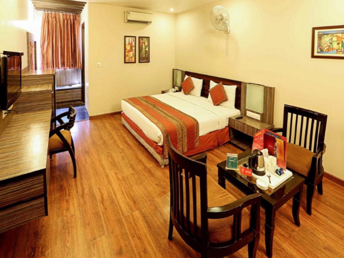 Treebo Premium Relax Inn Patel Nagar New Delhi Exterior photo